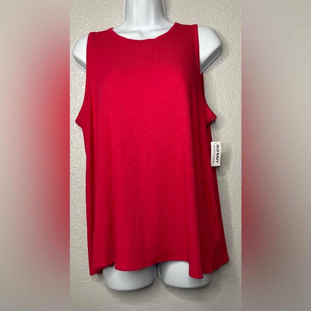 Layering tank top Old Navy Lg luxe high neck cherry red p/p 21” L 25”